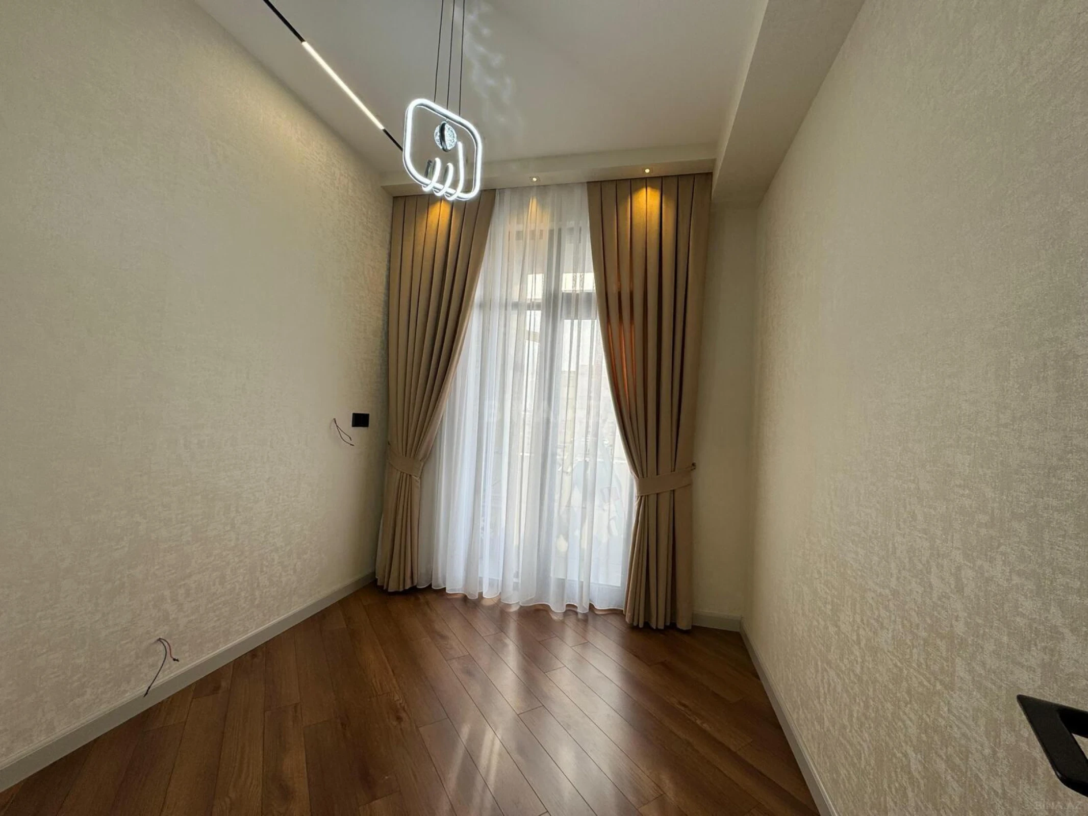Satılır 3 otaqlı mənzil 63 m²