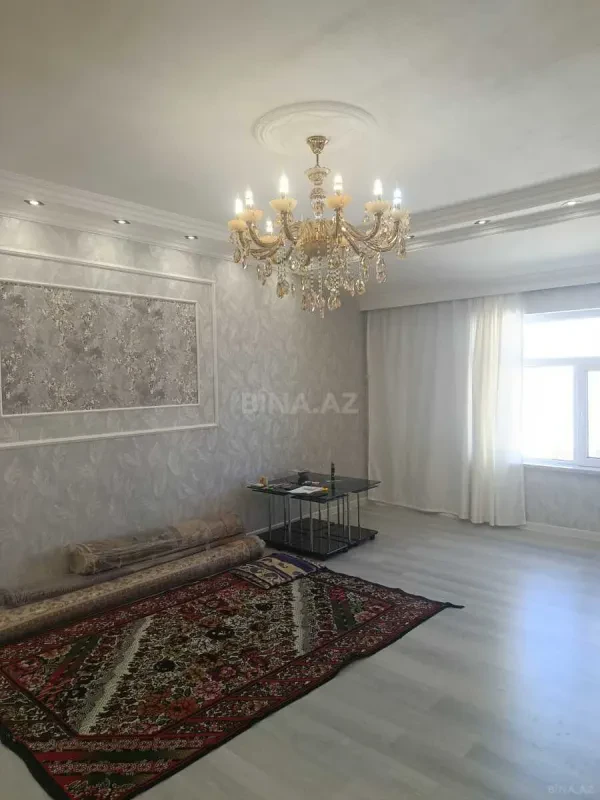 Satılır 3 otaqlı mənzil 86 m²