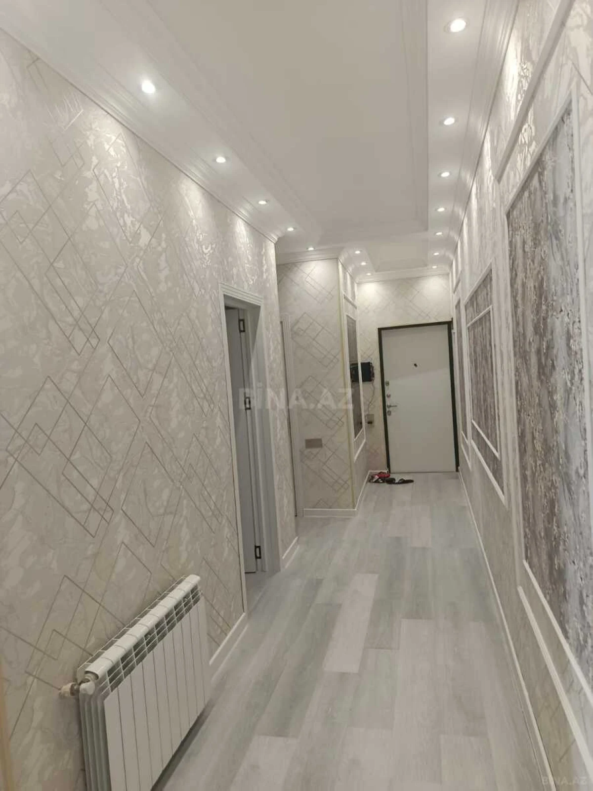 Satılır 3 otaqlı mənzil 86 m²