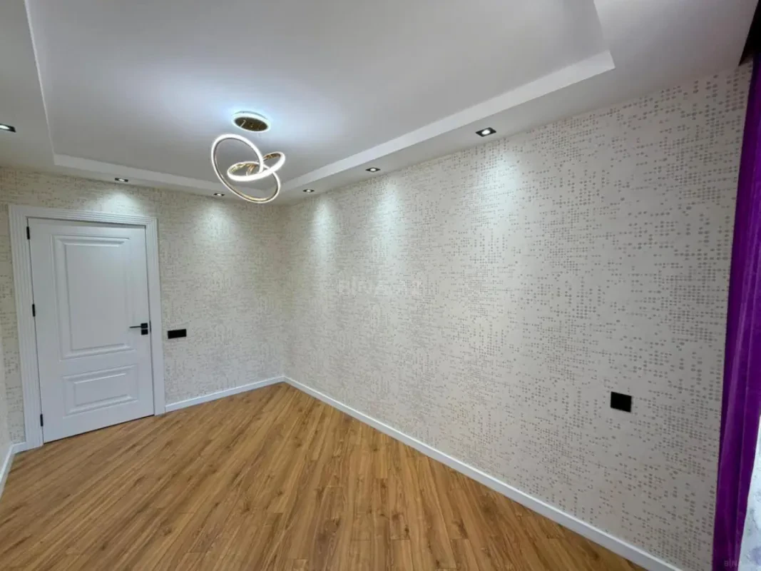Satılır 3 otaqlı mənzil 75 m²