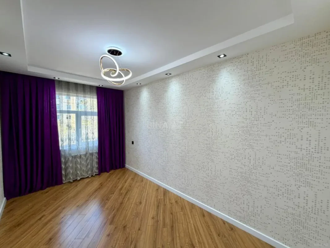 Satılır 3 otaqlı mənzil 75 m²