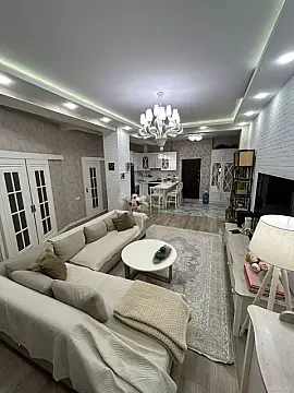 Satılır 4 otaqlı mənzil 100 m²