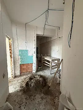 Satılır 3 otaqlı mənzil 130 m²