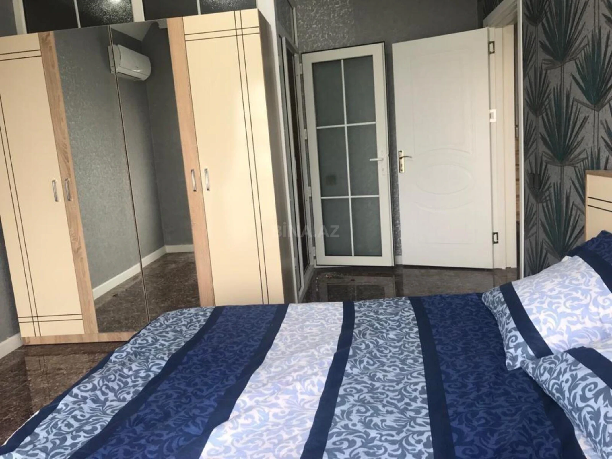 Kirayə verilir 4 otaqlı həyət evi 200 m²