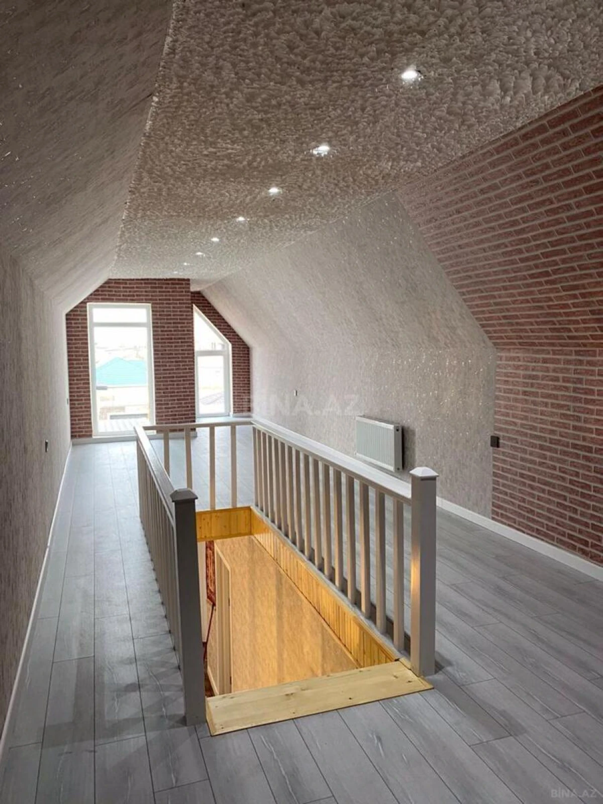 Kirayə verilir 4 otaqlı həyət evi 200 m²