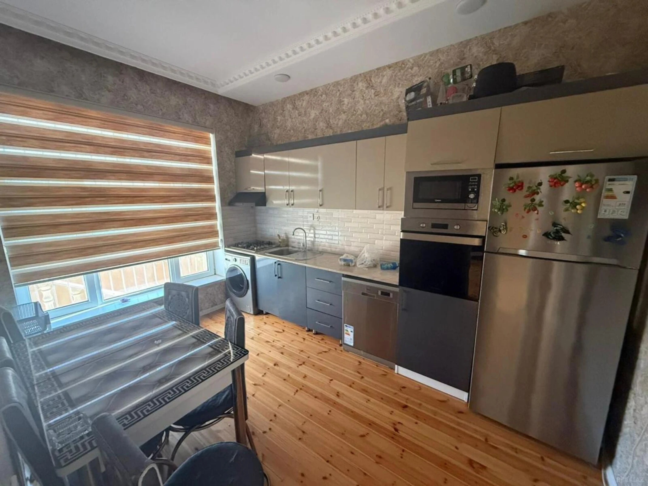 Satılır 3 otaqlı həyət evi 140 m²