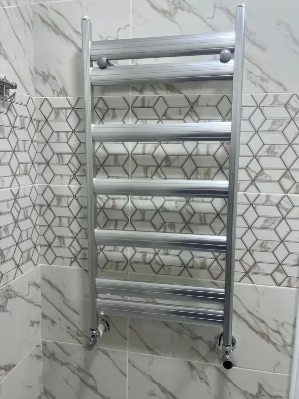 Kirayə verilir 2 otaqlı mənzil 105 m²