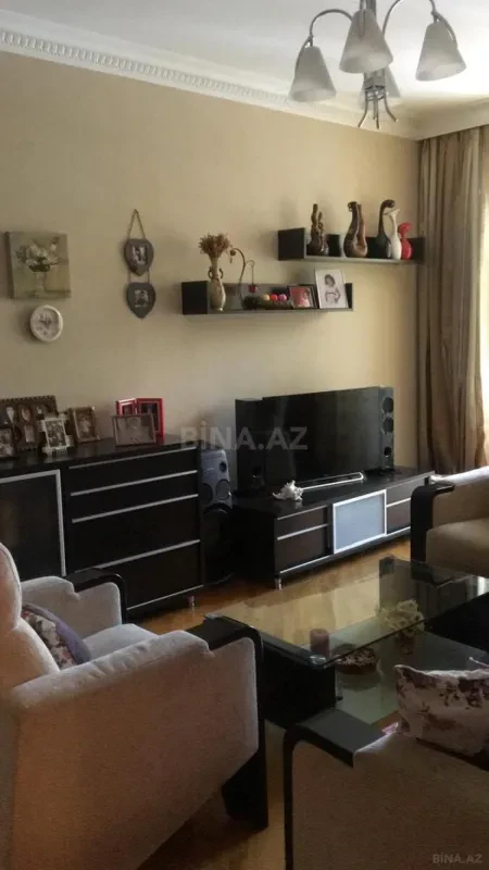 Satılır 3 otaqlı mənzil 80 m²