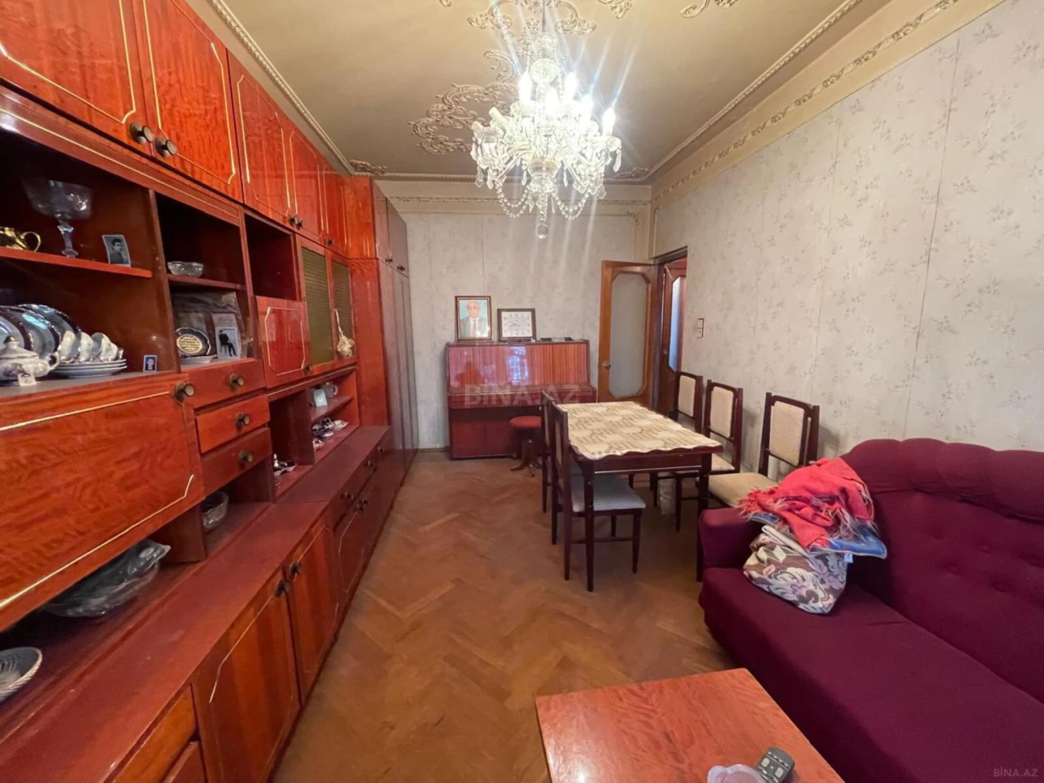 Satılır 2 otaqlı mənzil 60 m²