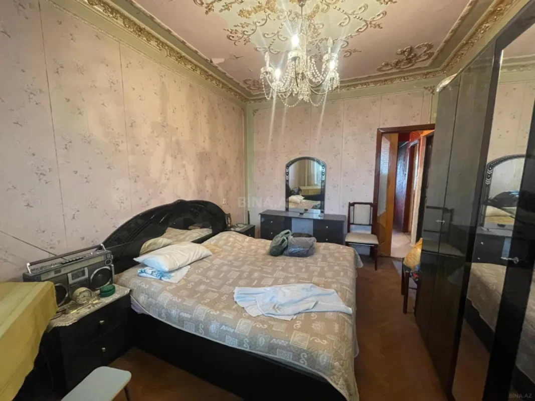 Satılır 2 otaqlı mənzil 60 m²