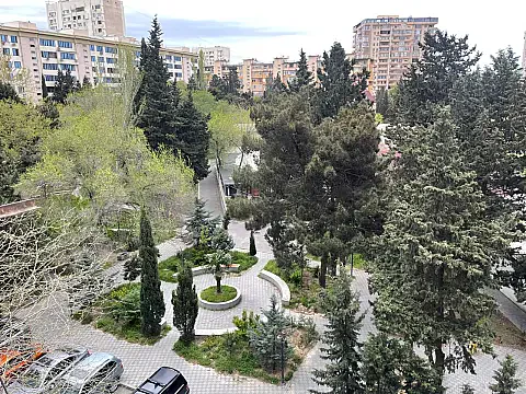 Satılır 2 otaqlı mənzil 60 m²