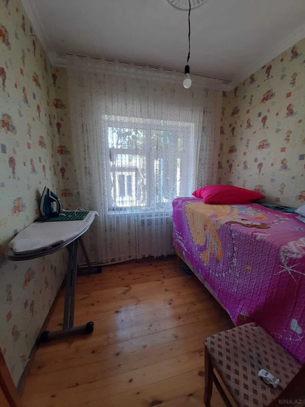 Satılır 4 otaqlı həyət evi 100 m²