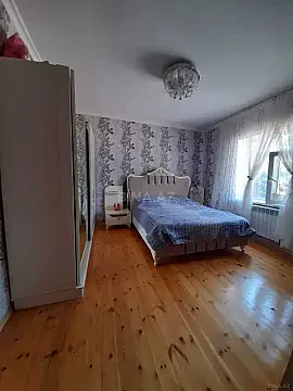 Satılır 4 otaqlı həyət evi 100 m²