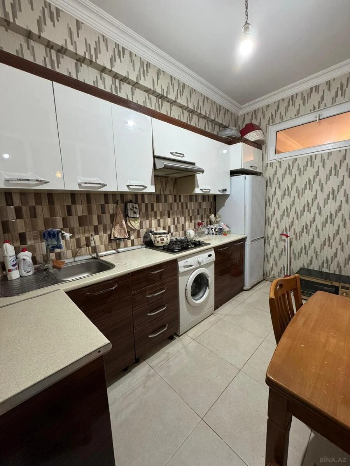 Satılır 3 otaqlı mənzil 105 m²