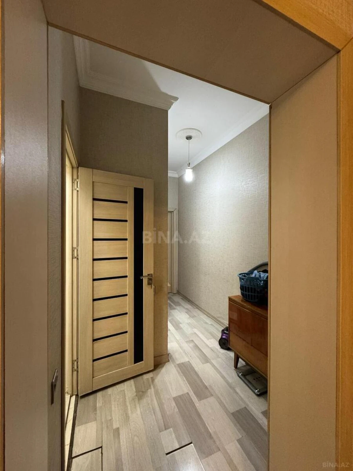 Satılır 3 otaqlı mənzil 105 m²