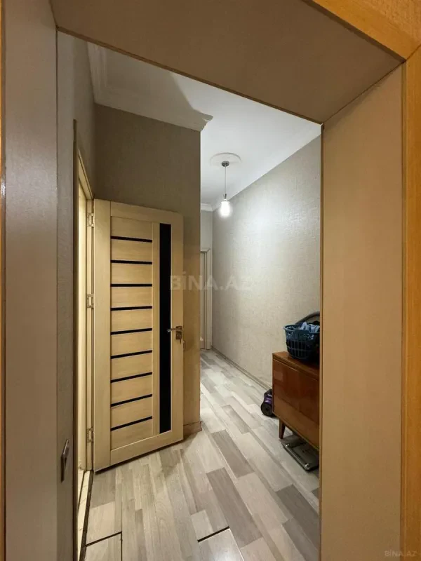 Satılır 3 otaqlı mənzil 105 m²