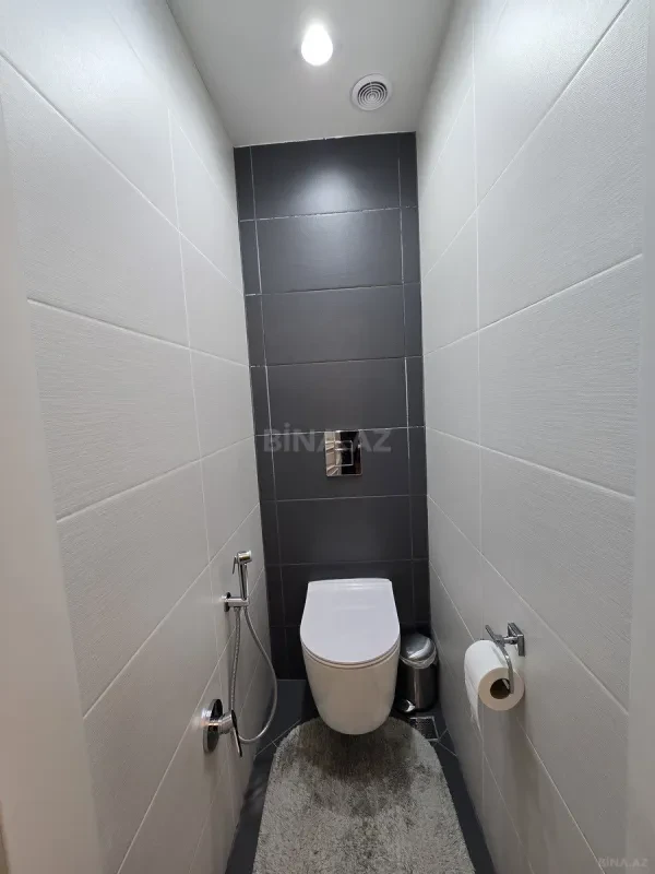 Satılır 5 otaqlı mənzil 120 m²