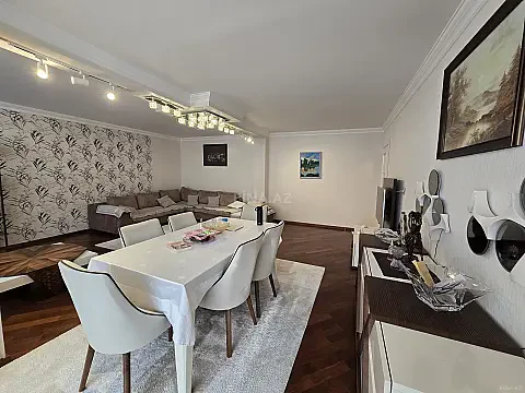 Satılır 5 otaqlı mənzil 120 m²