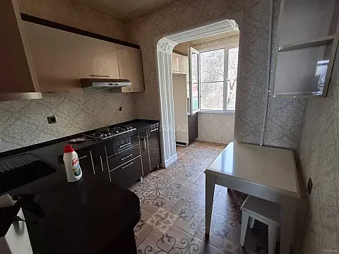 Kirayə verilir 3 otaqlı mənzil 80 m²