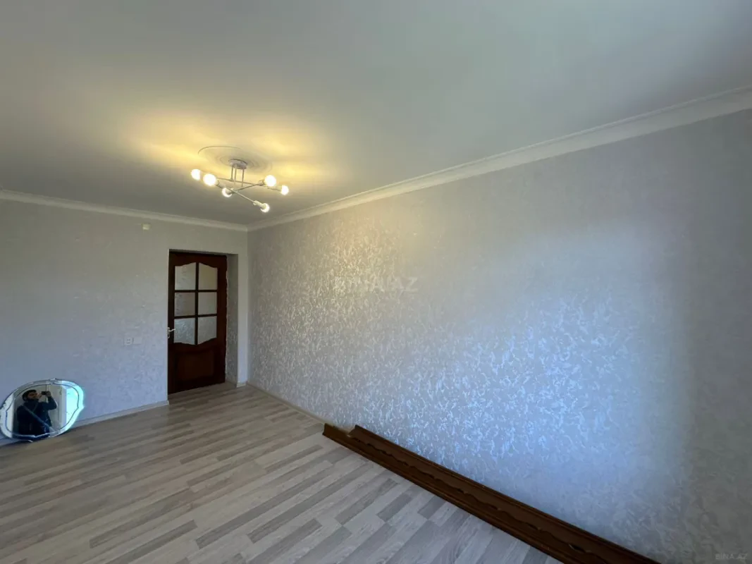 Satılır 2 otaqlı mənzil 55 m²