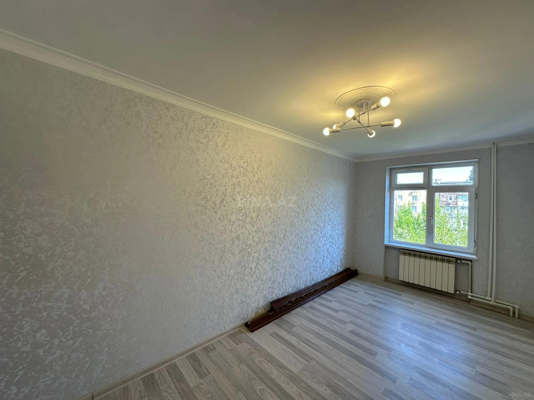 Satılır 2 otaqlı mənzil 55 m²