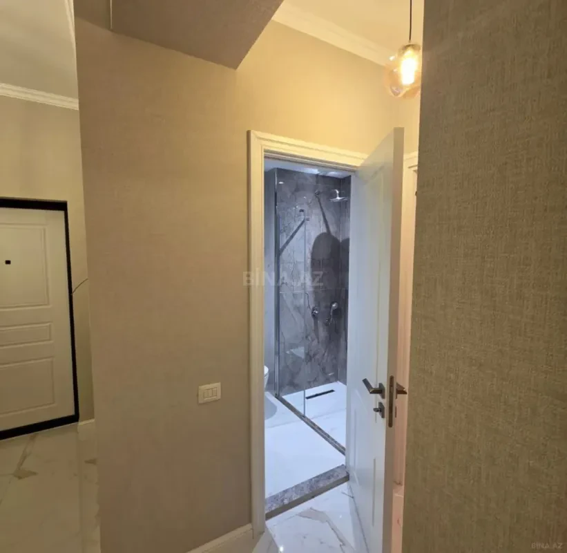 Satılır 3 otaqlı mənzil 97 m²