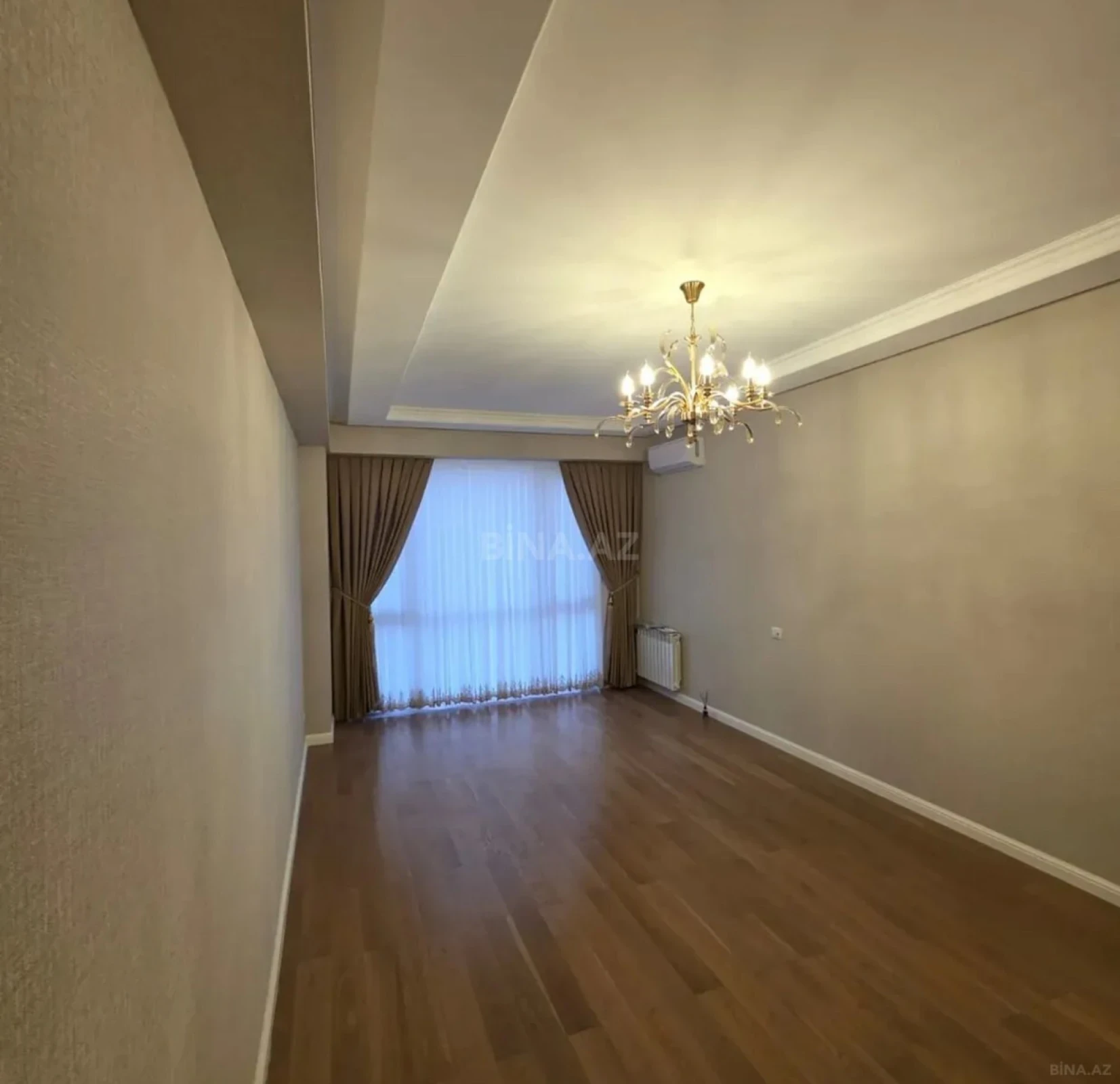 Satılır 3 otaqlı mənzil 97 m²