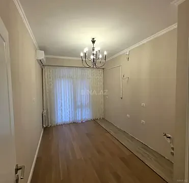 Satılır 3 otaqlı mənzil 97 m²