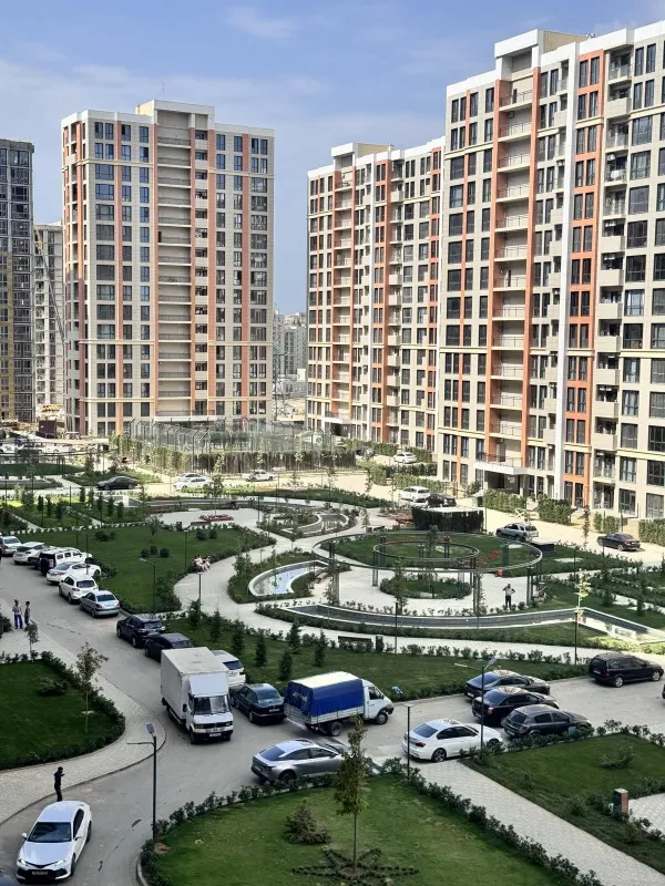 Satılır 3 otaqlı mənzil 97 m²