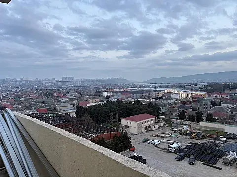 Satılır 3 otaqlı mənzil 80 m²