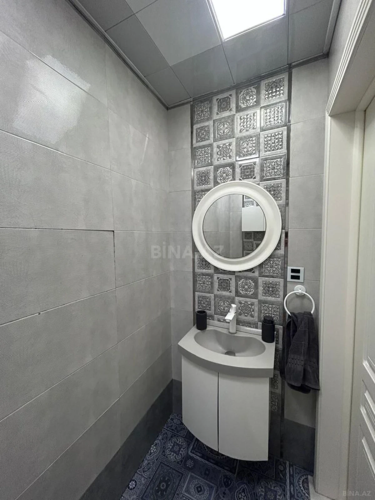 Satılır 3 otaqlı mənzil 105 m²