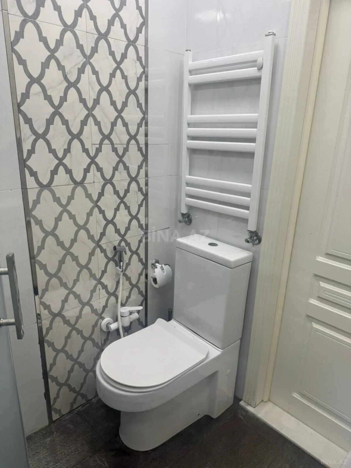 Satılır 3 otaqlı mənzil 105 m²