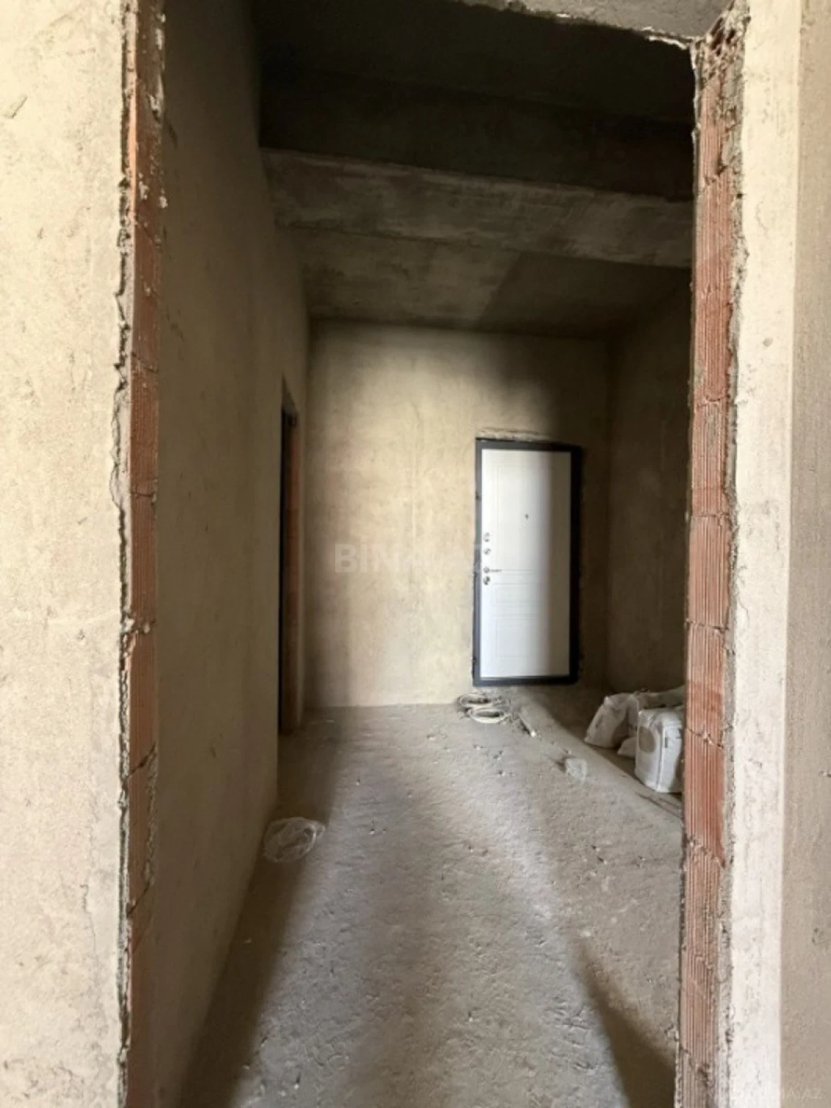 Satılır 2 otaqlı mənzil 52 m²