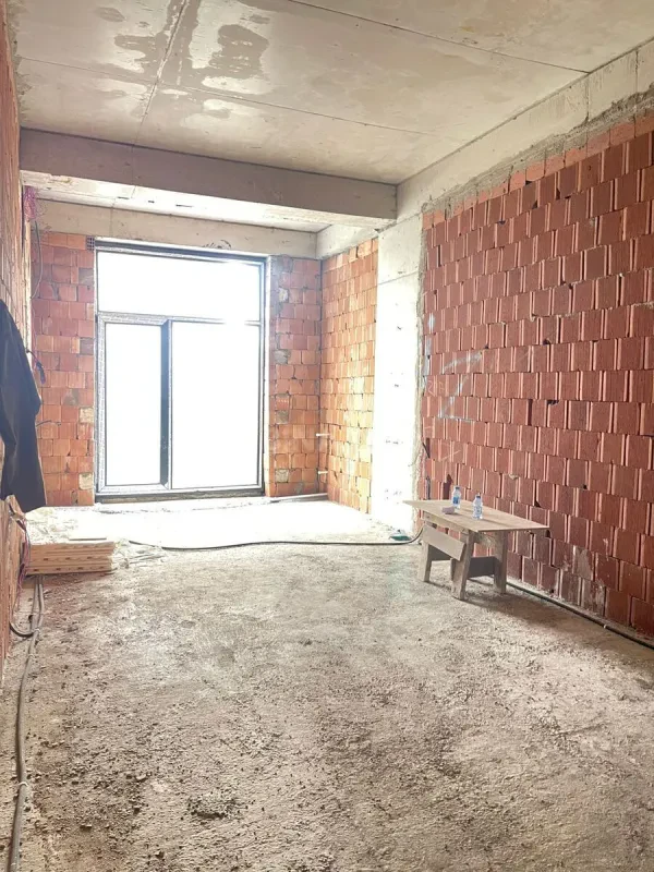 Satılır 2 otaqlı mənzil 52 m²