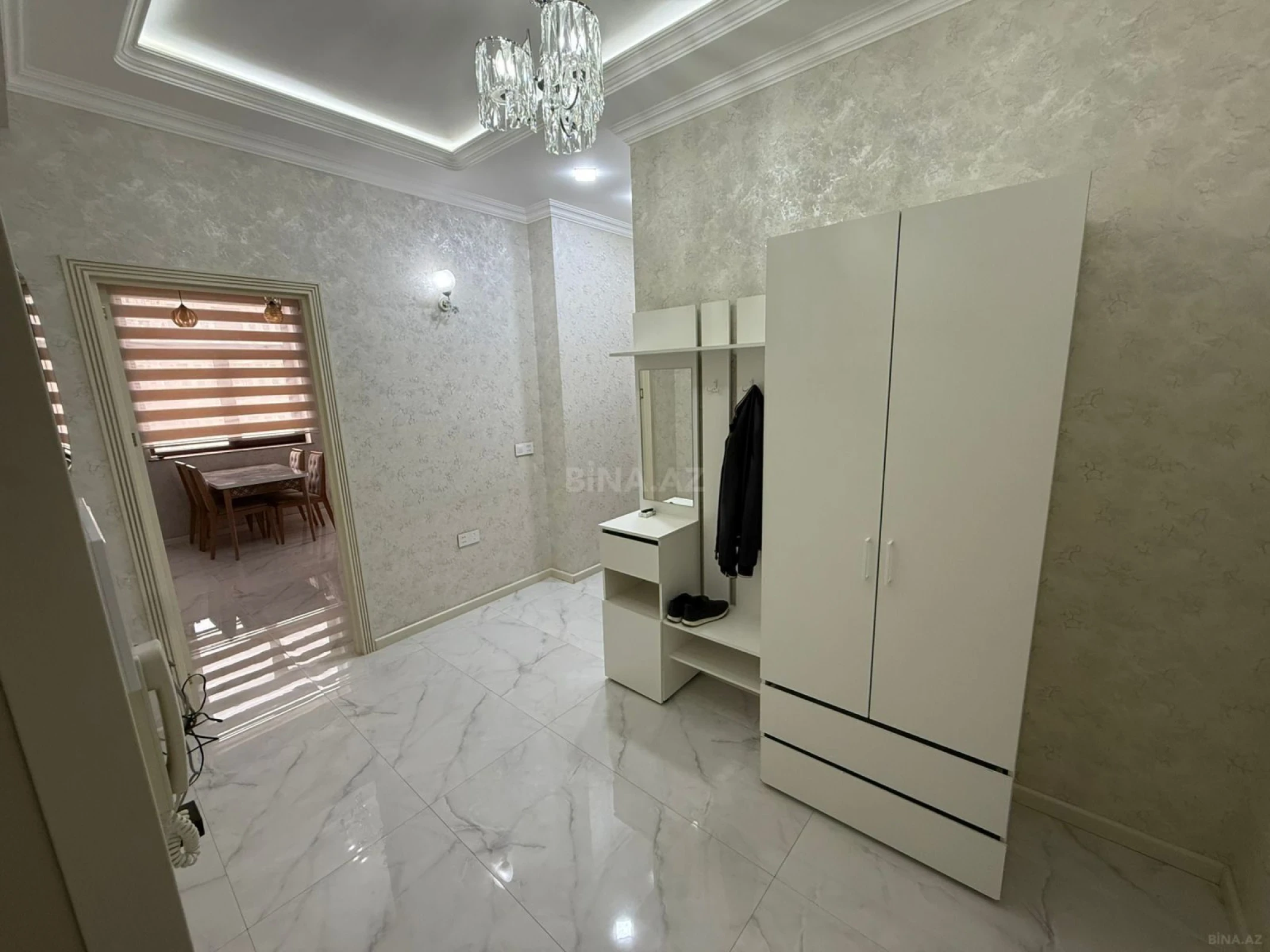 Kirayə verilir 3 otaqlı mənzil 125 m²