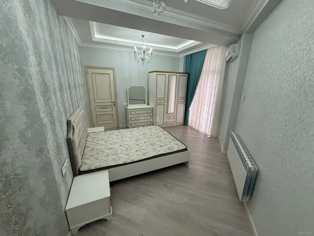 Kirayə verilir 3 otaqlı mənzil 125 m²