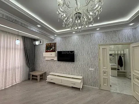 Kirayə verilir 3 otaqlı mənzil 125 m²