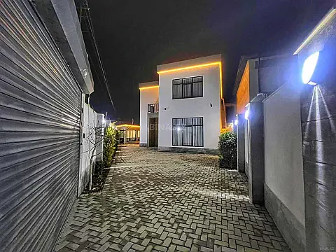 Satılır 5 otaqlı həyət evi 210 m² — Bakı, Abşeron 5 otaq 210.00 m²