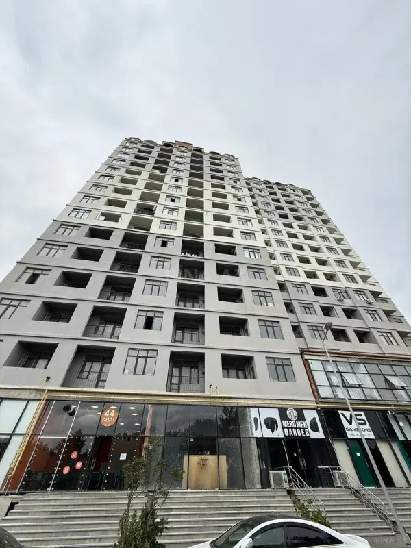 Satılır 3 otaqlı mənzil 91.2 m²