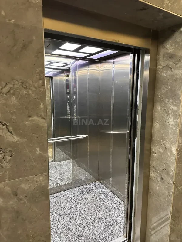 Satılır 3 otaqlı mənzil 91.2 m²