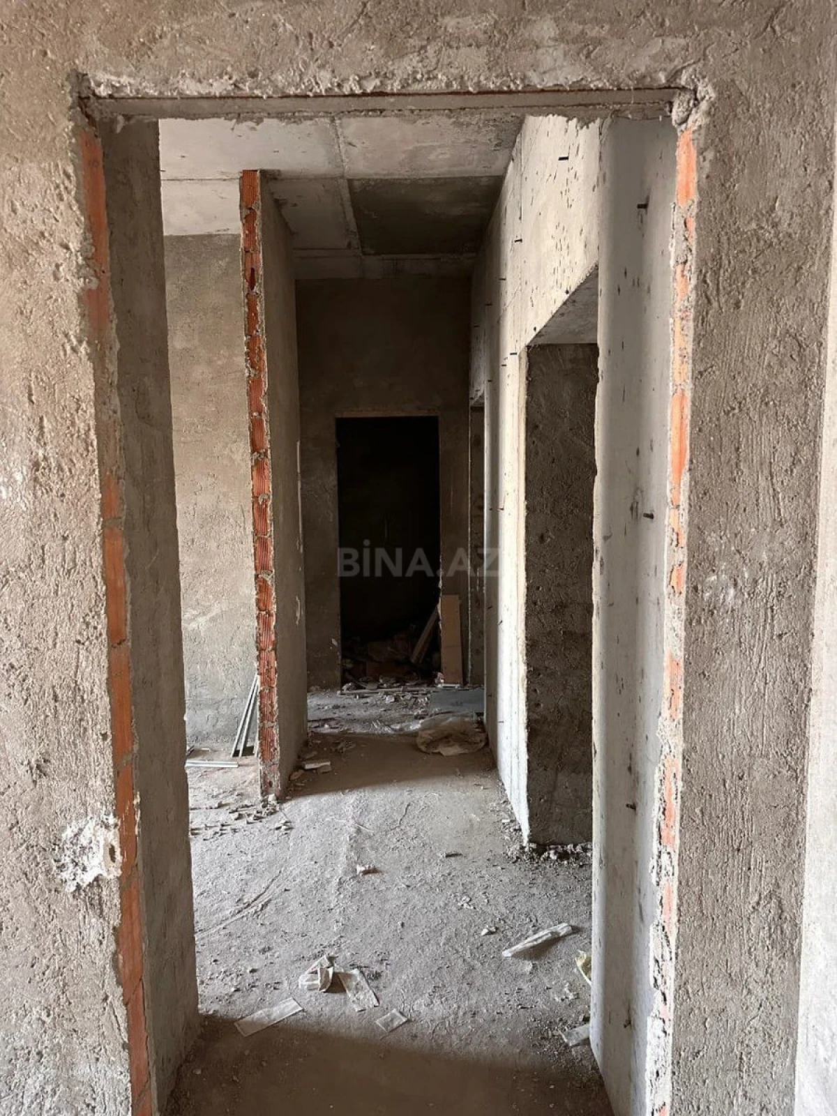 Satılır 3 otaqlı mənzil 91.2 m²