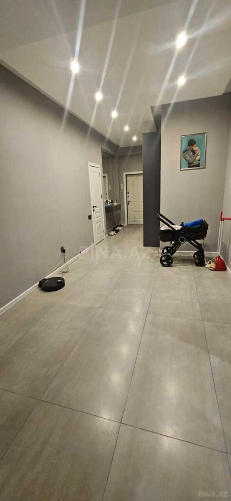 Satılır 3 otaqlı mənzil 160 m²