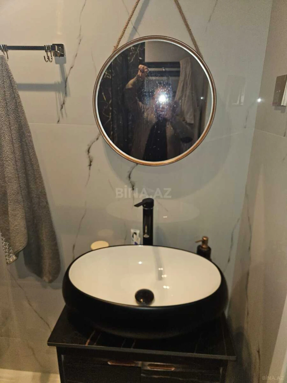 Kirayə verilir 4 otaqlı mənzil 110 m²