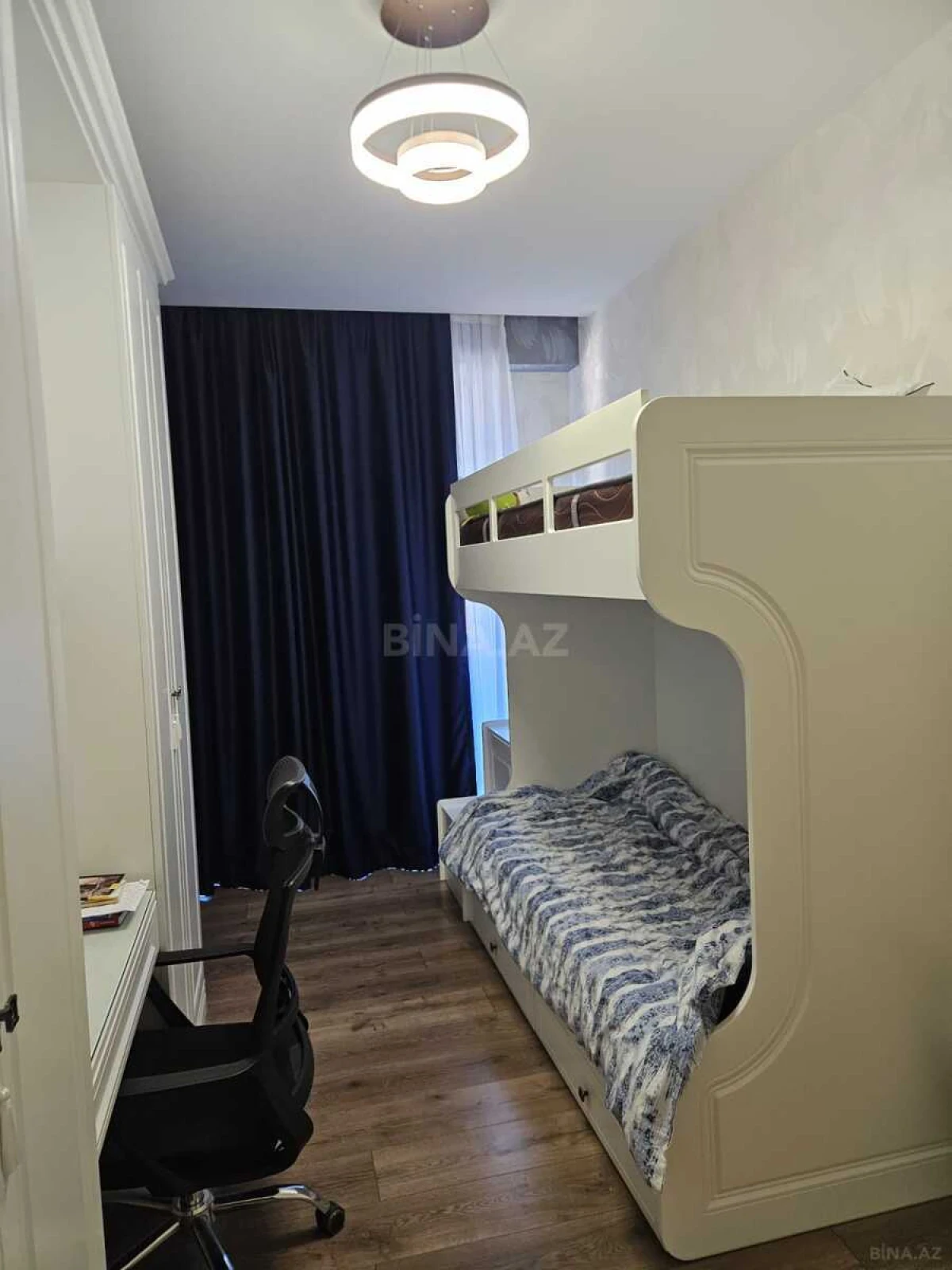 Kirayə verilir 4 otaqlı mənzil 110 m²