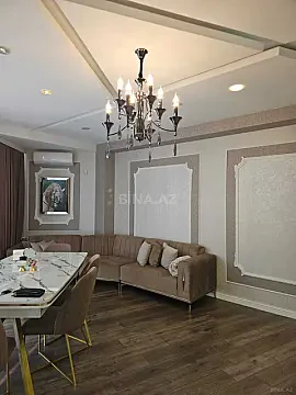 Kirayə verilir 4 otaqlı mənzil 110 m²