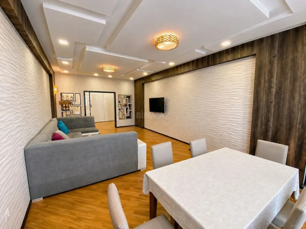 Satılır 3 otaqlı mənzil 150 m²