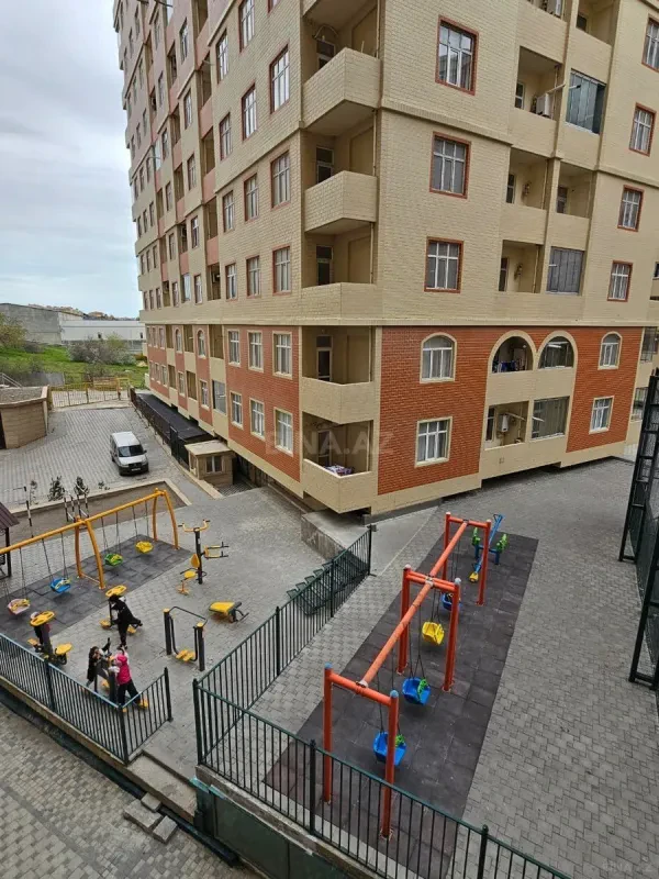 Satılır 2 otaqlı mənzil 55 m²