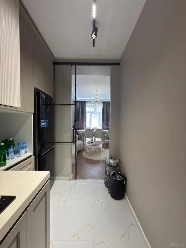 Satılır 2 otaqlı mənzil 63 m²