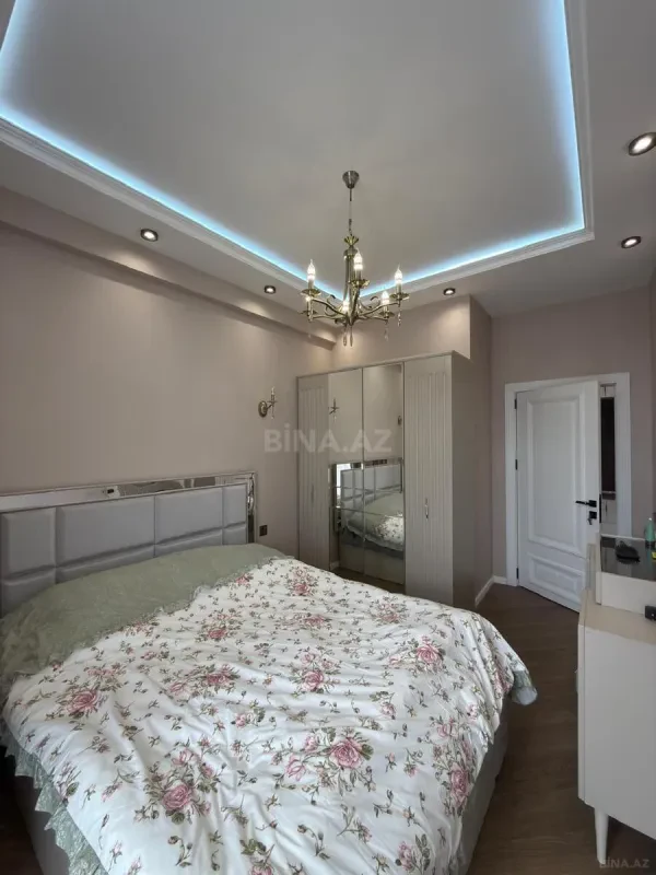 Satılır 2 otaqlı mənzil 63 m²