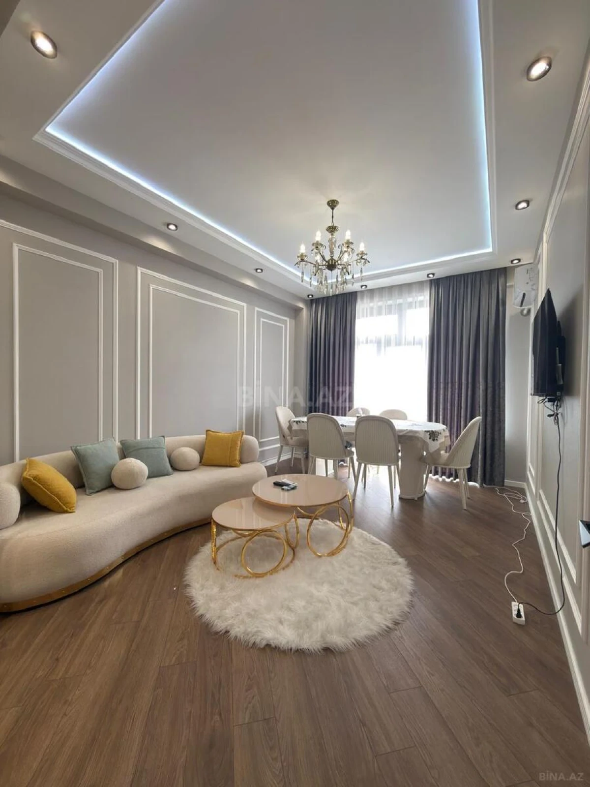 Satılır 2 otaqlı mənzil 63 m²
